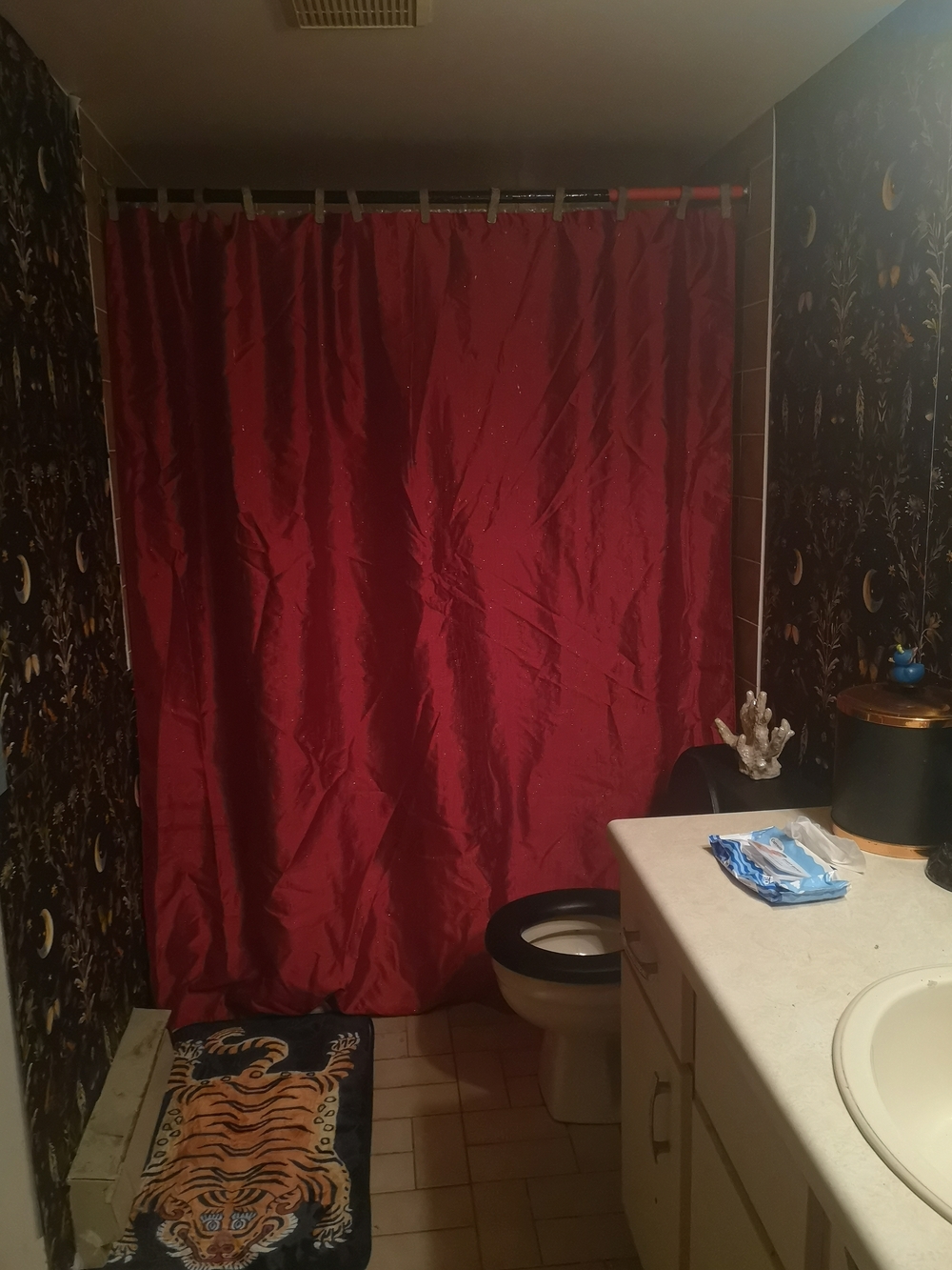 Red Shower Curtain - Elegant Solid Color Bathroom Curtain